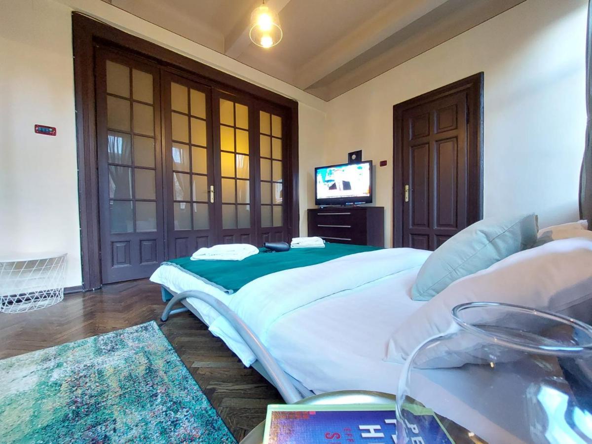 Sweet Dreams Suites Piata Romana Bucarest Exterior foto